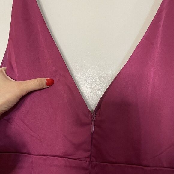 NEW MANIJU Magenta v neck plunge maxi gown dress tie shoulders size small - Picture 3 of 7